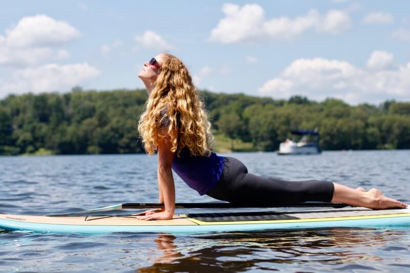 paddle-board-yoga