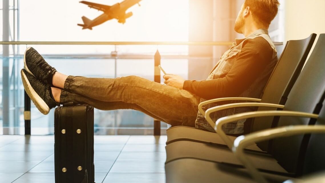 avoid-airport-expenses