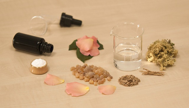 frankincense-with-essential-oil