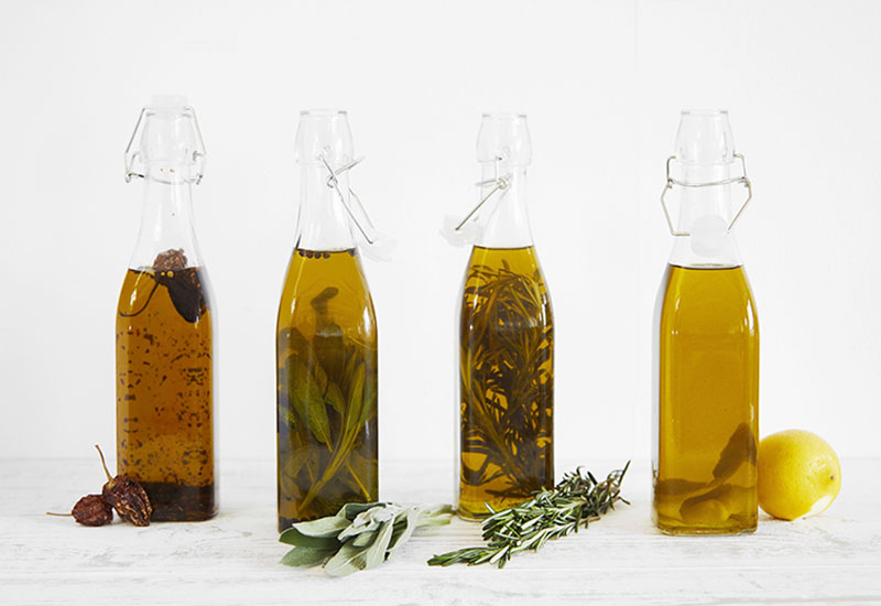 Chili oils