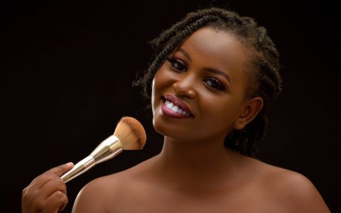Best Foundation for Mature Skin